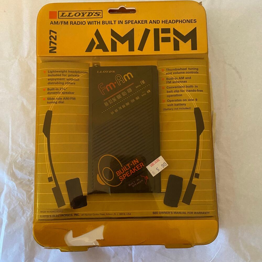 Vintage Lloyd AM/FM Radio No Cassette Player READ
